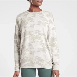 Athleta Pure Luxe Sweatshirt Fleece Pullover Crew Neck Camo Soft Gray Size Small